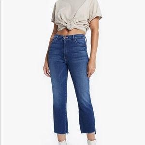 MOTHER DENIM Insider Crop Step Fray 26